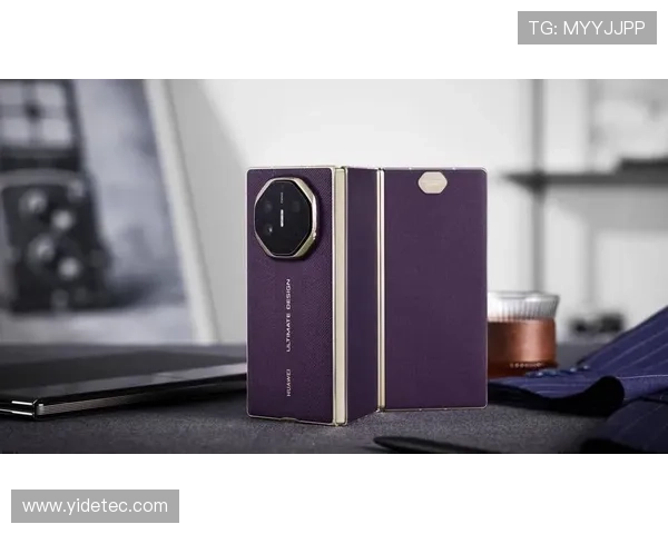 17999 元起！华为三折叠 Mate XTs 正式发布